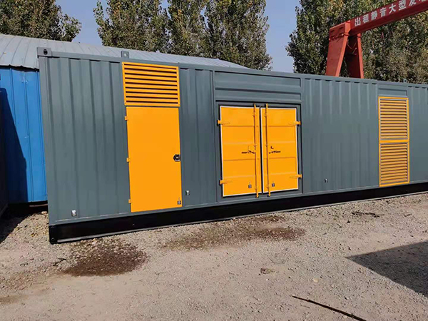 珠海300kw 柴油发电机组用多大的空气开关？